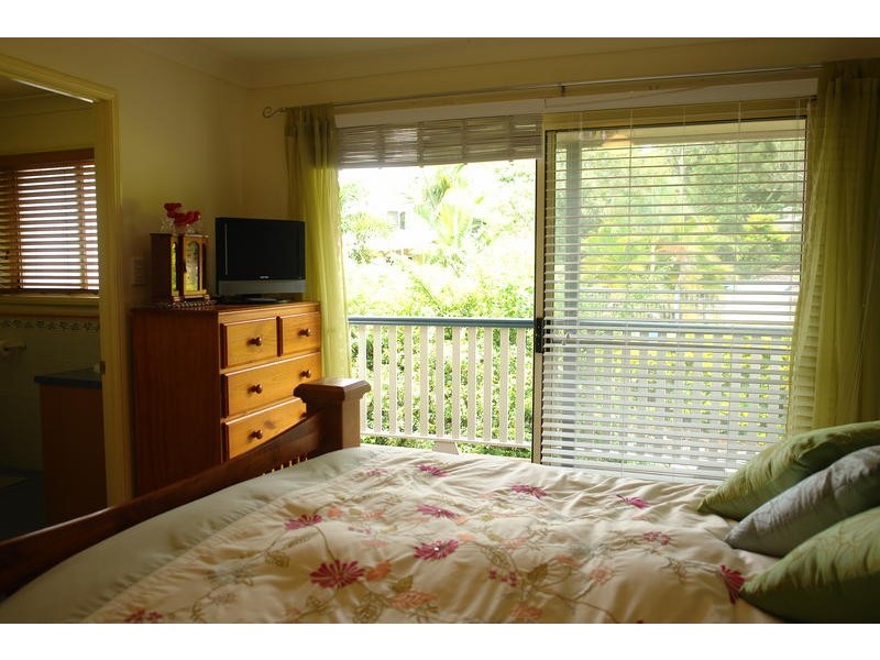 66 Gibson Cres, Bellbowrie QLD 4070